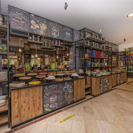 Szálloda Armas Kaplan Paradise 4*